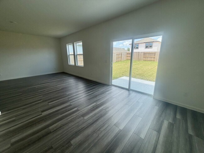 Building Photo - 9445 Beryl Ln