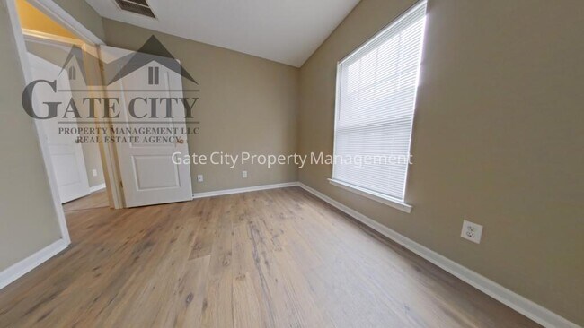 Building Photo - 3983 Elizabeth Glen Way