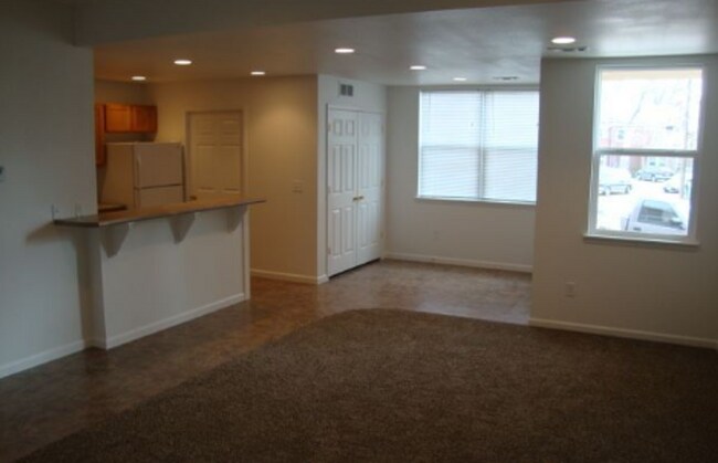 Building Photo - 1724 11th Ave