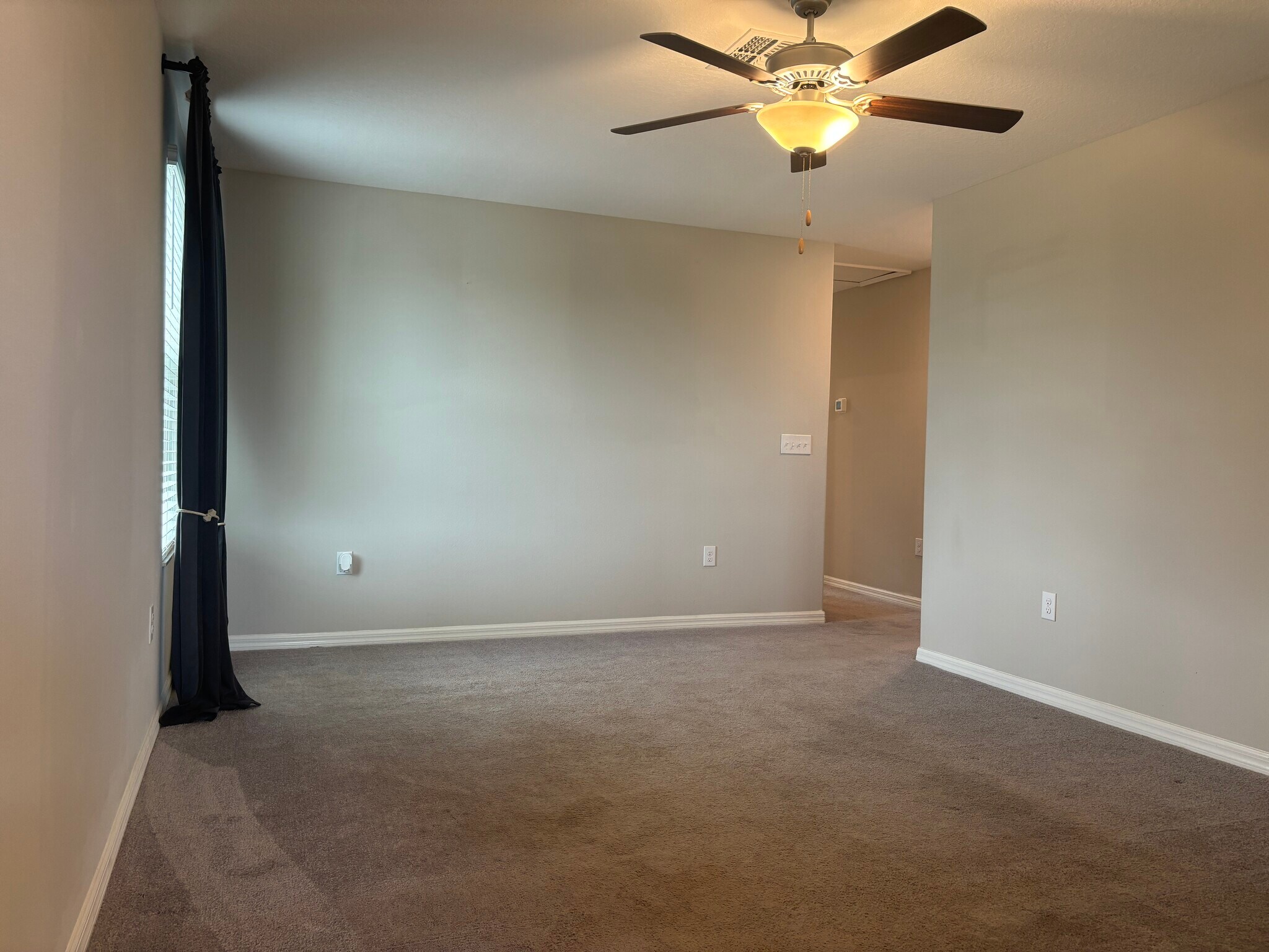 Building Photo - 9663 Channing Hill Dr