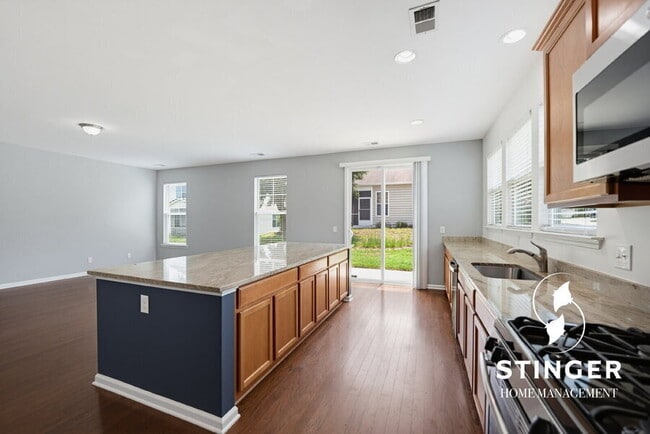 Building Photo - 2 Congaree Way