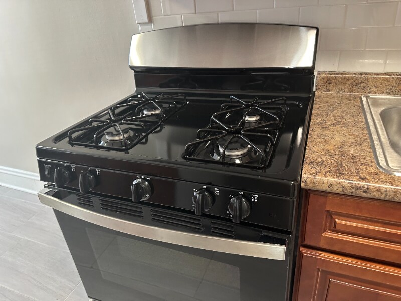 Building Photo - 34 State St