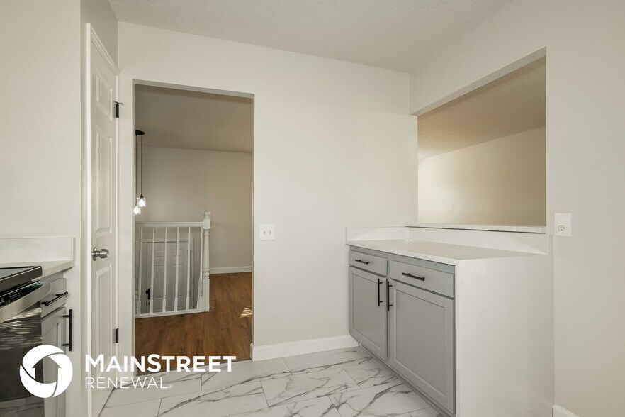 Building Photo - 28 Trade Winds Dr