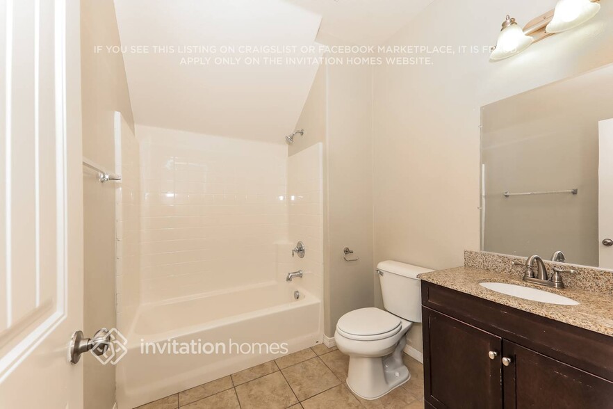 Building Photo - 40370 Hannah Way