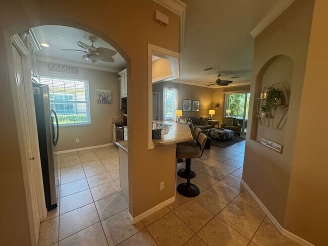 Building Photo - 3 bedroom 2 bathroom Furnished home in Reflection Lakes