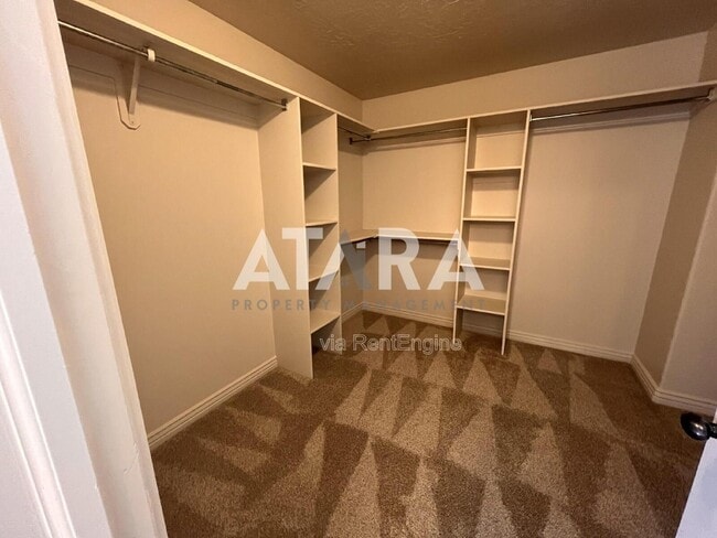 Building Photo - 7845 Ruby Valley Dr