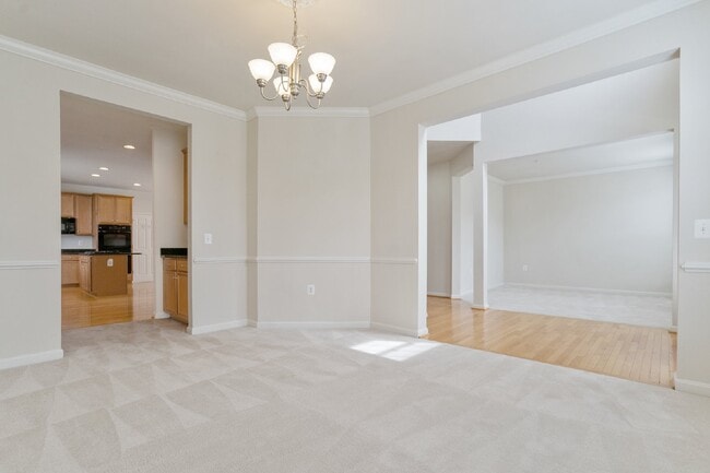 Building Photo - 9800 Traver St