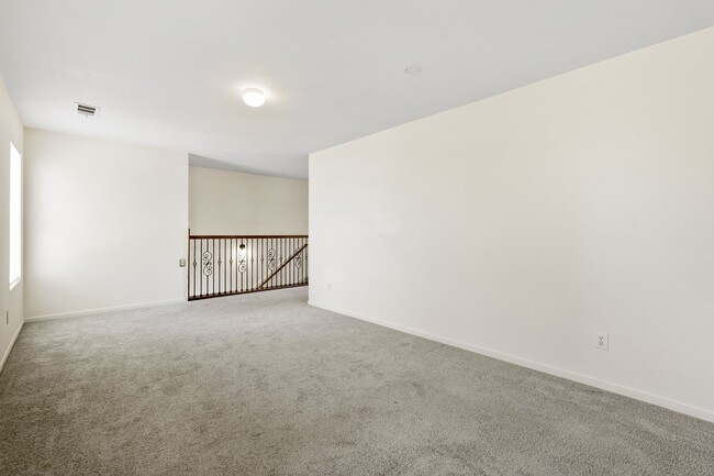 Building Photo - 16342 Blue Rock Springs Dr