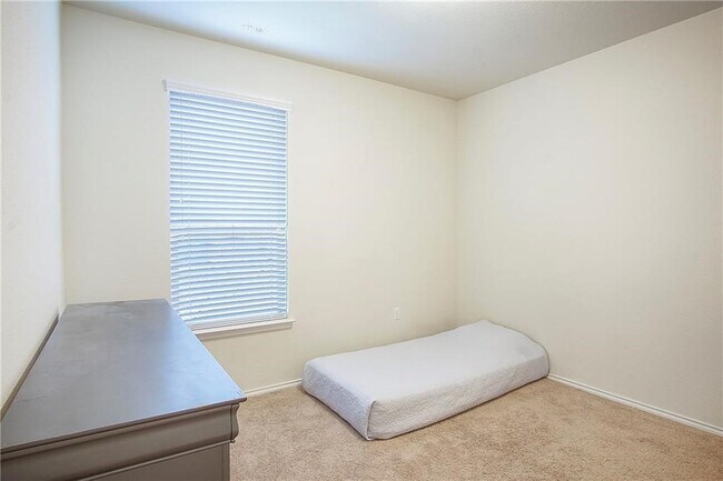 Building Photo - 7200 Longford Trail