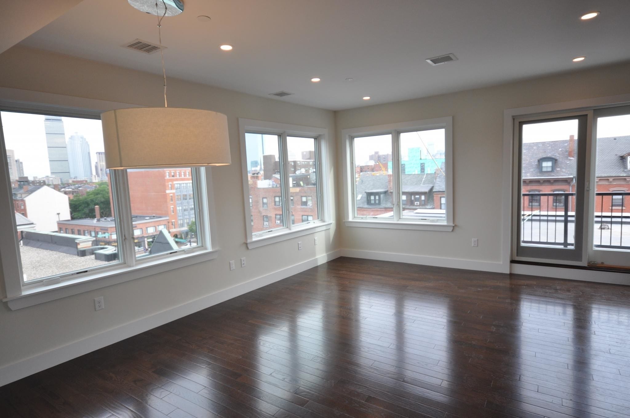 Building Photo - 661 Massachusetts Ave