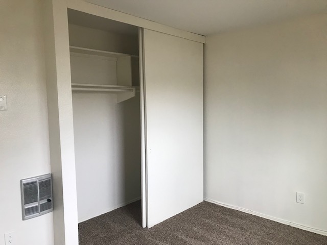 Bedroom 2 closet - 1201 N Vulcan Ave