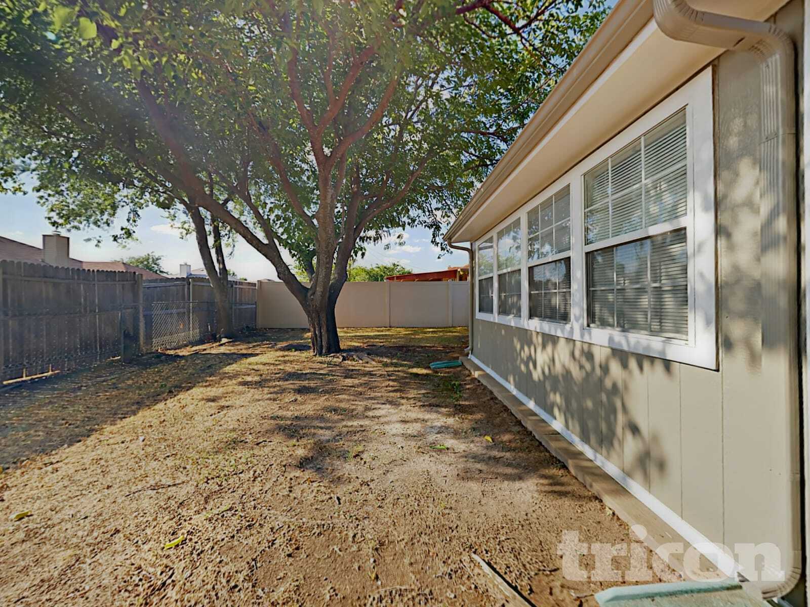 Building Photo - 1521 Stiles Ct