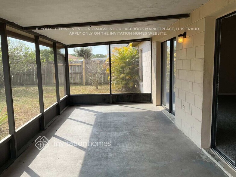 Building Photo - 250 Bedford Dr