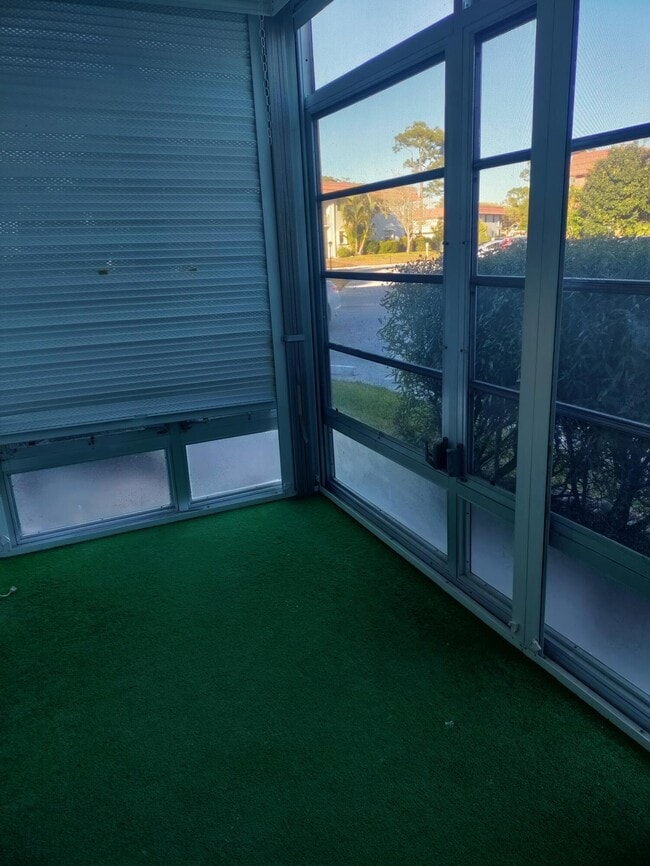 Building Photo - 2600 SE Ocean Blvd