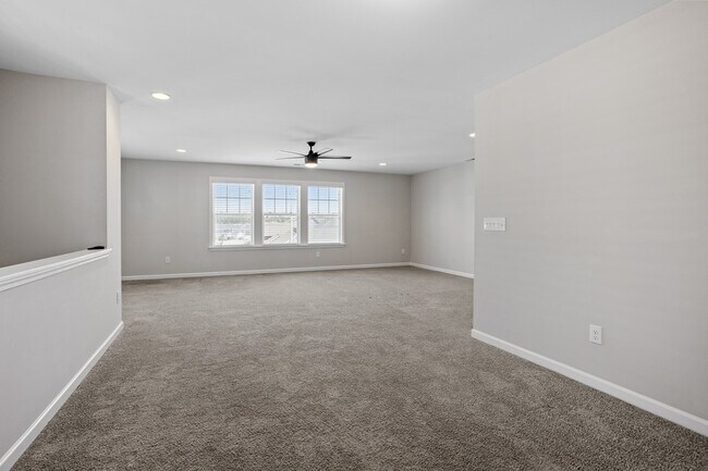 Building Photo - 6512 Perry Creek Rd