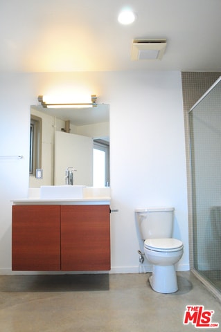 Building Photo - 2135 E 7th Pl