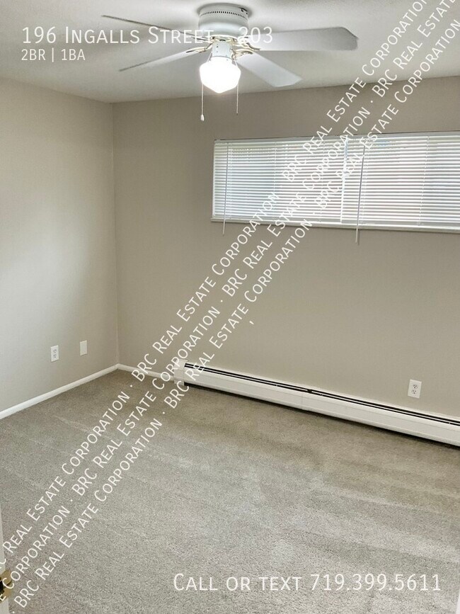 Building Photo - 196 Ingalls St