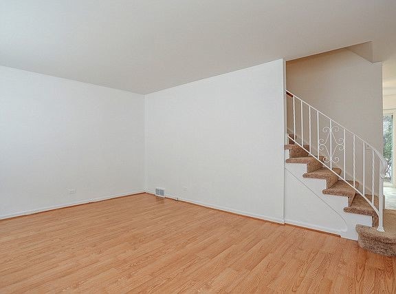 Building Photo - 2150 Rugen Rd