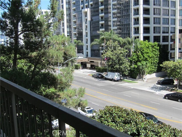 Primary Photo - 10747 Wilshire Blvd