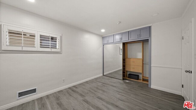 Building Photo - 6311 S La Tijera Blvd