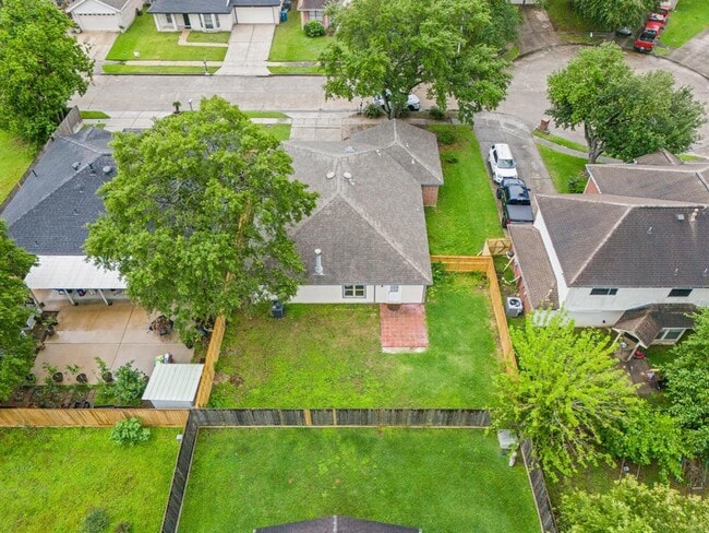 Building Photo - 14915 Dunster Ln
