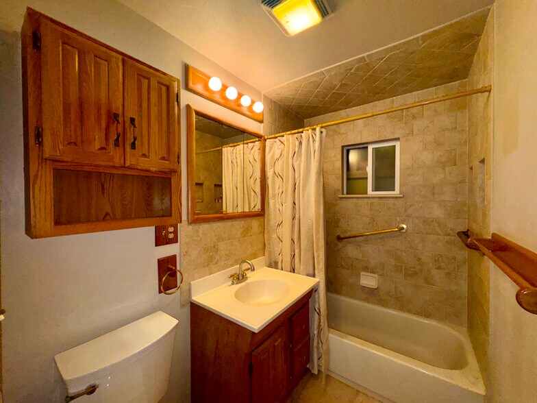 Building Photo - 10800 W 39th Pl