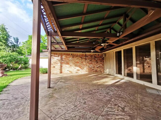 Building Photo - 5054 Yarwell Dr