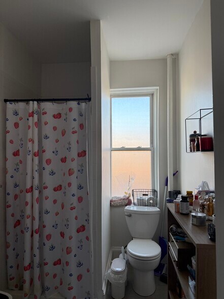 Building Photo - 1185 Commonwealth Ave