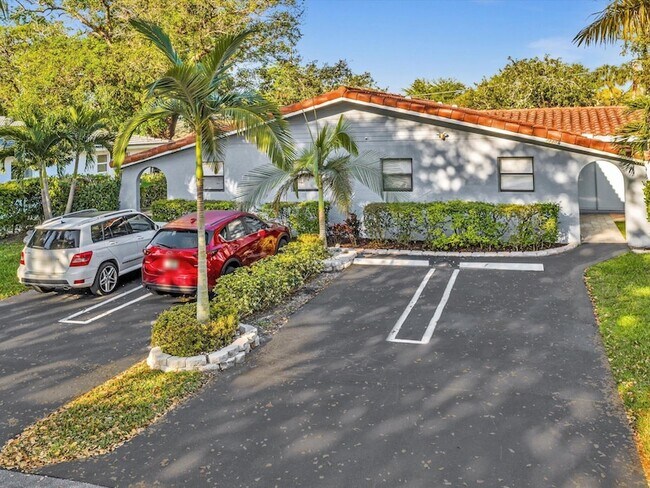 Building Photo - 3880 NW 79th Ave