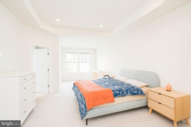 Building Photo - 8642 Satinwood Dr