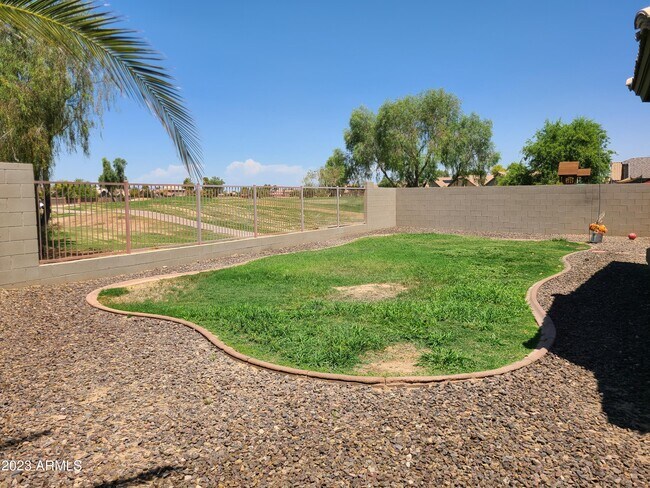 Building Photo - 22148 E Calle de Flores