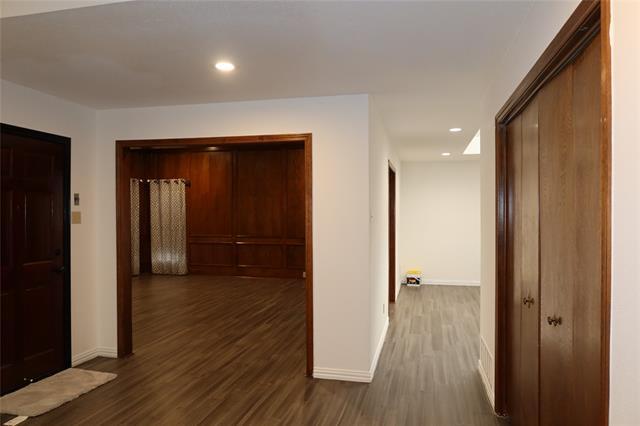 Building Photo - 702 Mt Vernon Dr