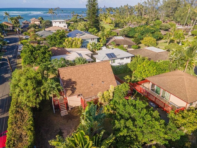 Building Photo - 68-046 Laau Paina Pl