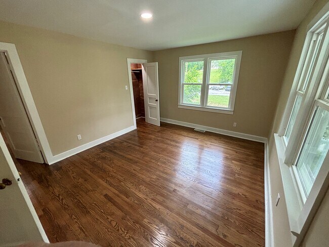 Building Photo - 2692 Marble Hill Rd