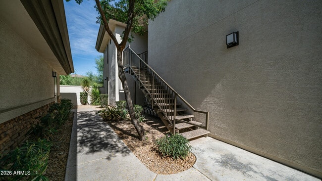 Building Photo - 6900 E Princess Dr