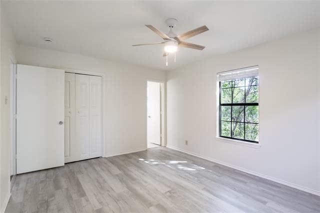 Building Photo - 128 Siesta Ct