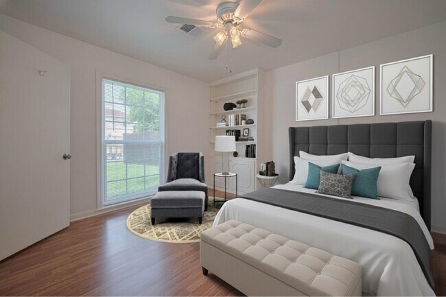 Building Photo - 5513 Fairdale Ln