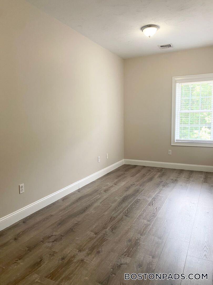 Building Photo - 4801 N Main St