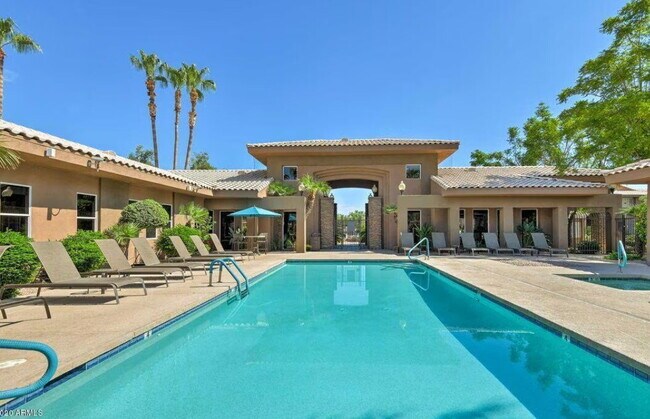 Building Photo - 7009 E Acoma Dr