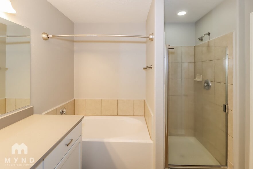 Building Photo - 8110 Rosemary Drive