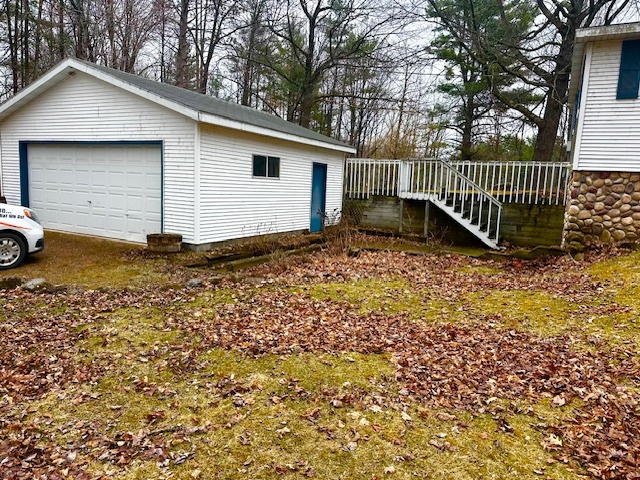 Detached garage - 11336 N Sunset Cir