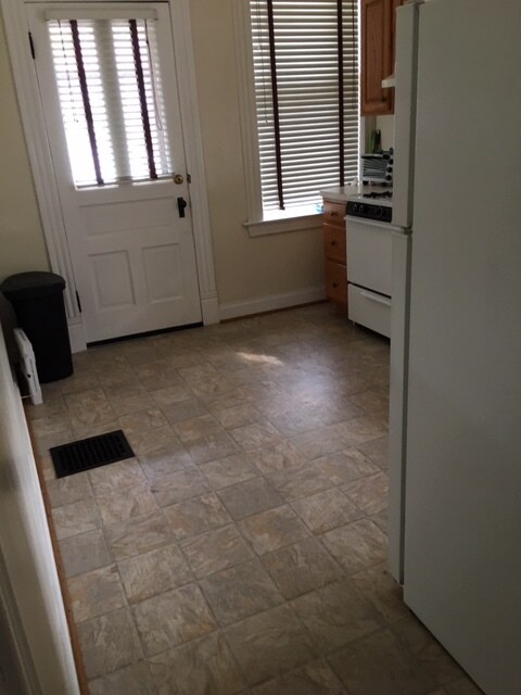 Kitchen N view - 3913 Flad Ave