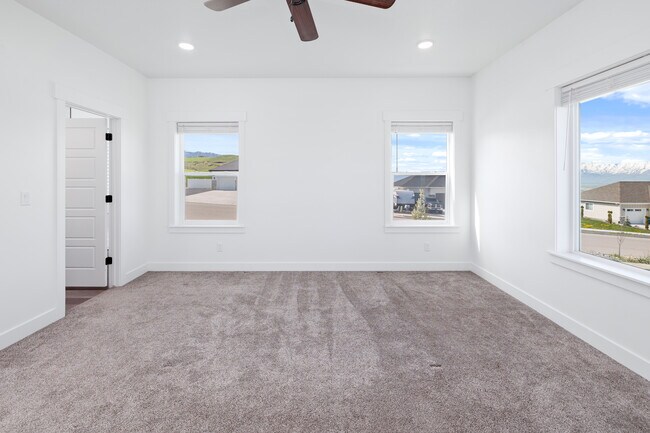 Building Photo - 277 S 1250 E
