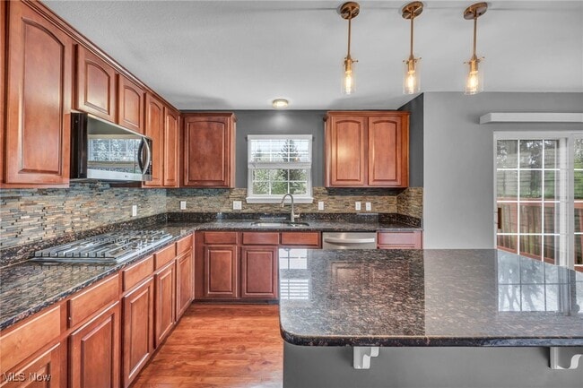 Building Photo - 10375 Kerwick Ct