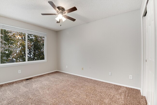 Building Photo - 3624 Bucknell Dr