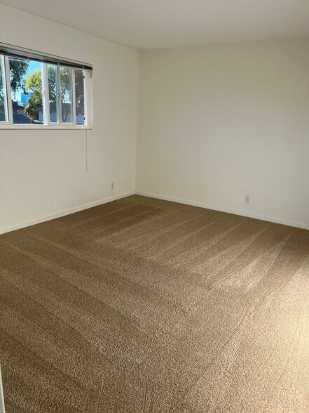 Building Photo - 2586 Tosca Way