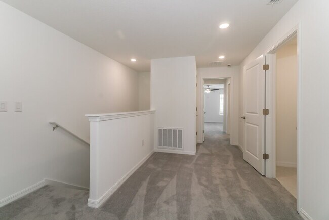Building Photo - 2152 Azure Vw Wy