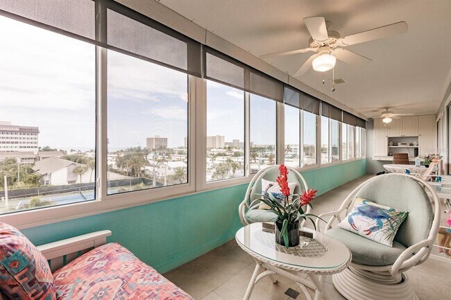 Building Photo - 1200 E Peppertree Ln