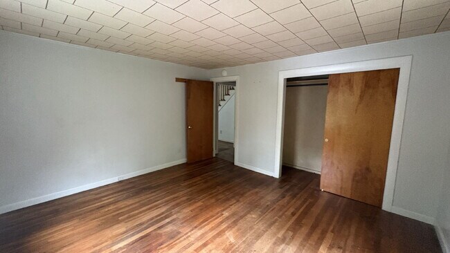 Building Photo - 153 Highland St