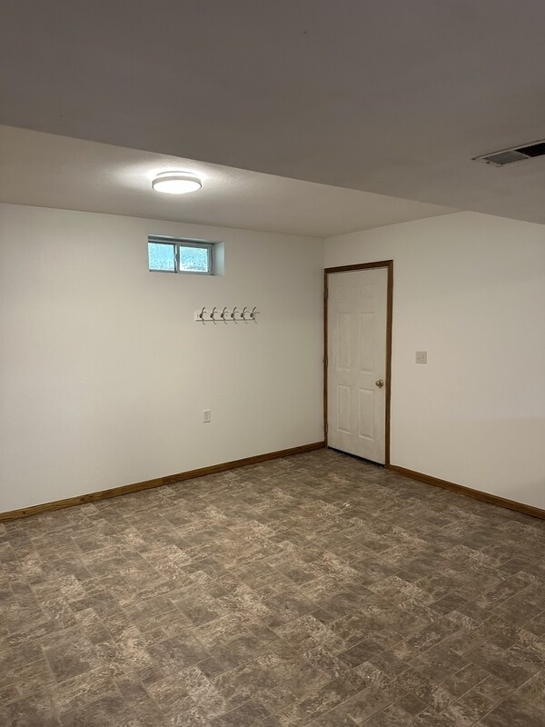 Building Photo - 1116 Sunset Ave
